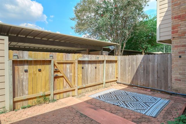 6700 Richardson Road 302, Houston, TX 77069