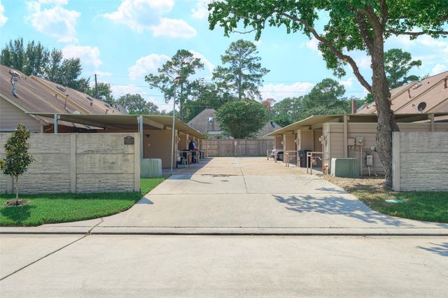 6700 Richardson Road 302, Houston, TX 77069