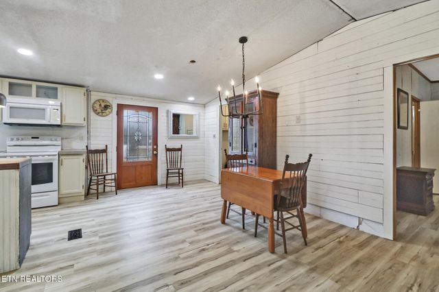 315 Wheeler Lane, Jamestown, TN 38556