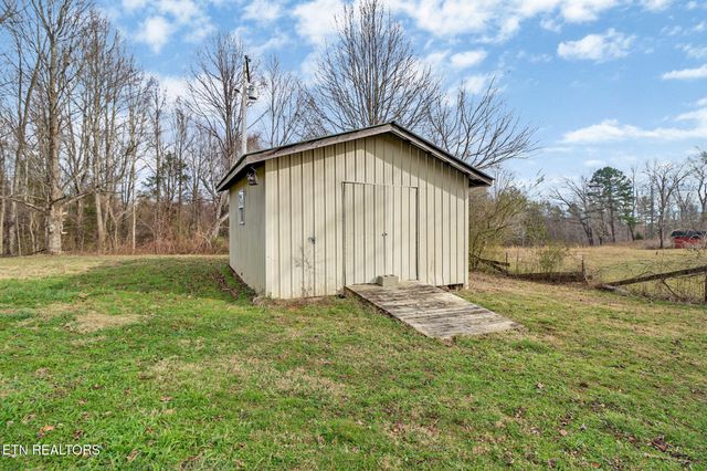 315 Wheeler Lane, Jamestown, TN 38556