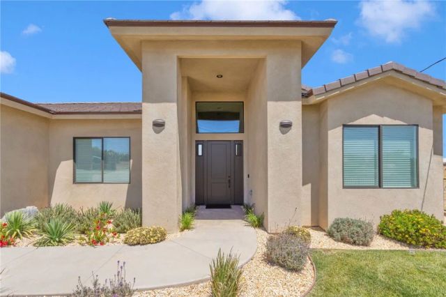17840 Talisman Street, Hesperia, CA 92345