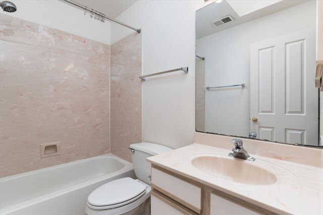 933 Dunlap Street, Santa Fe, NM 87501