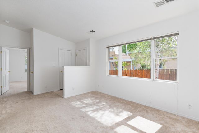 933 Dunlap Street, Santa Fe, NM 87501