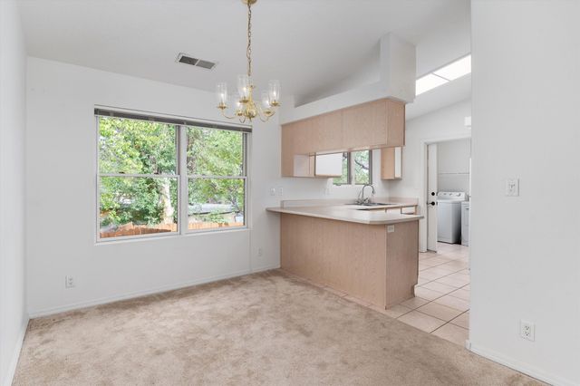 933 Dunlap Street, Santa Fe, NM 87501