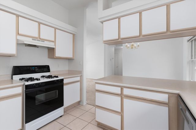 933 Dunlap Street, Santa Fe, NM 87501
