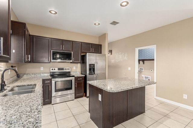 23754 W COCOPAH Street, Buckeye, AZ 85326