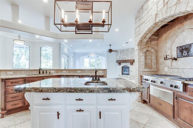 18804 Shilstone Way, Edmond, OK 73012