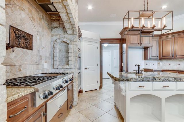 18804 Shilstone Way, Edmond, OK 73012