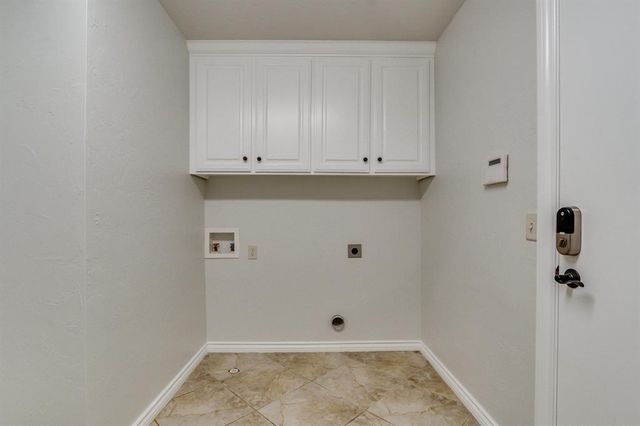 18804 Shilstone Way, Edmond, OK 73012