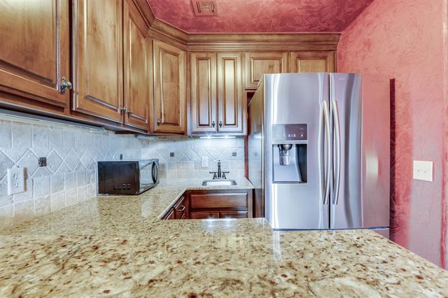 18804 Shilstone Way, Edmond, OK 73012