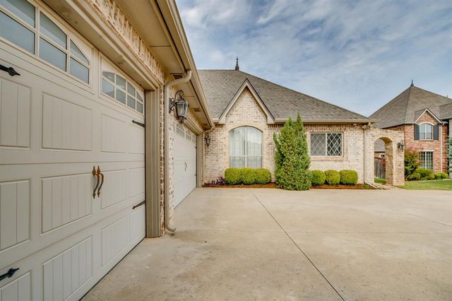 18804 Shilstone Way, Edmond, OK 73012