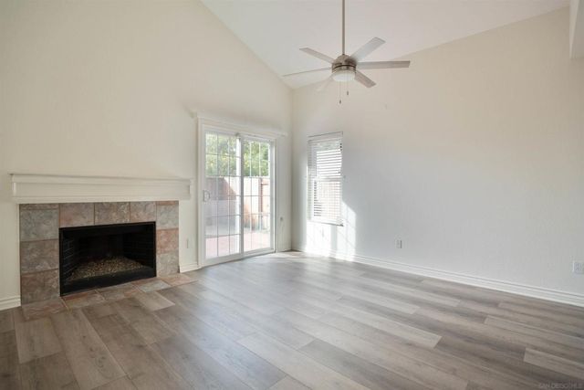 1533 Roma Dr, Vista, CA 92081