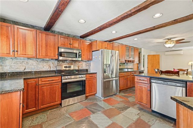 52 Wildwood Avenue, East Providence, RI 02916