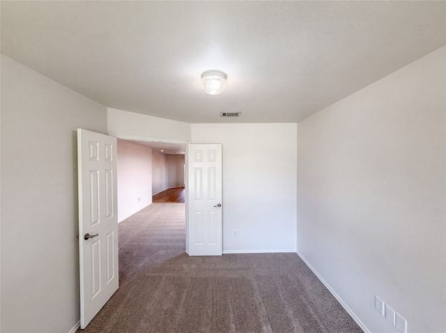 525 Del Mar Drive, Ponder, TX 76259