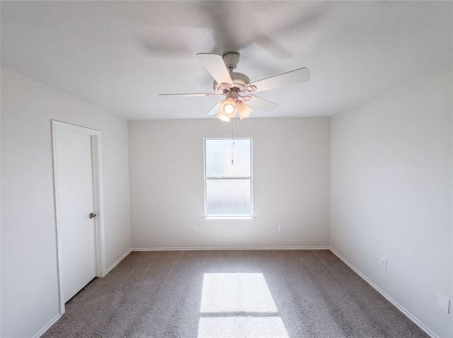525 Del Mar Drive, Ponder, TX 76259