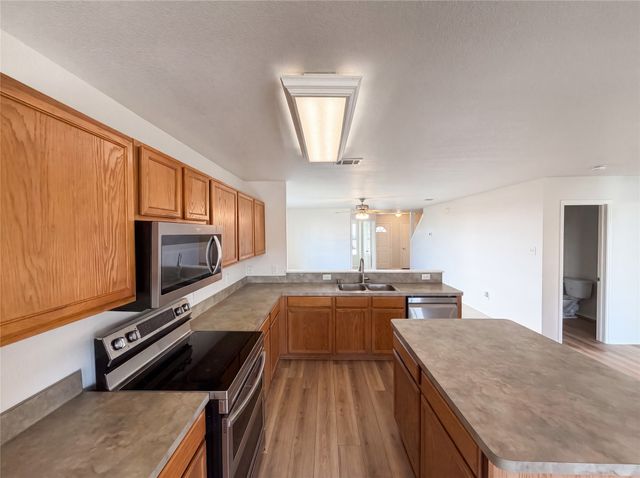 525 Del Mar Drive, Ponder, TX 76259