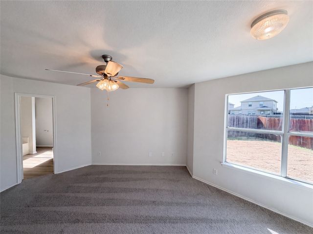 525 Del Mar Drive, Ponder, TX 76259