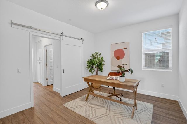 601 Voyager Ct, Roseville, CA 95747