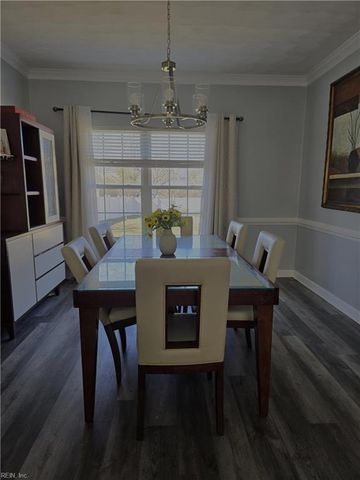 1330 Dominion Lakes BLVD, Chesapeake, VA 23320