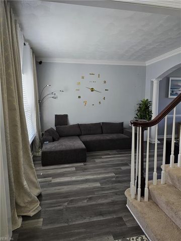 1330 Dominion Lakes BLVD, Chesapeake, VA 23320