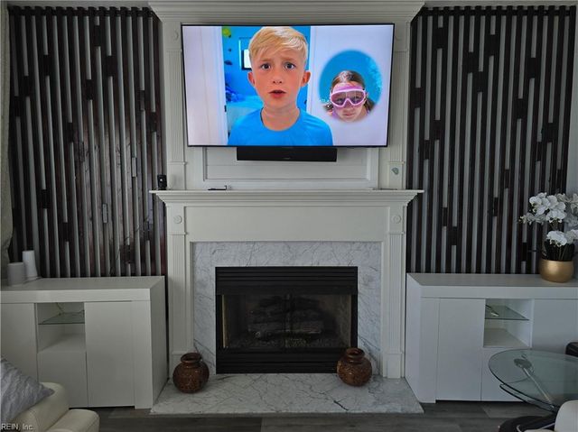 1330 Dominion Lakes BLVD, Chesapeake, VA 23320