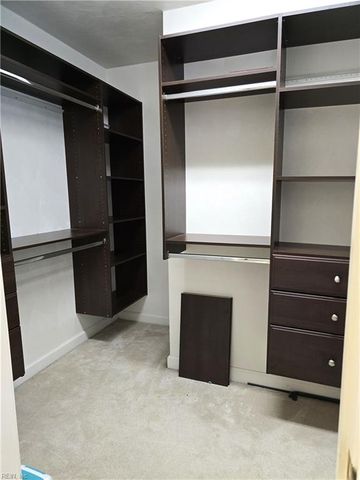 1330 Dominion Lakes BLVD, Chesapeake, VA 23320