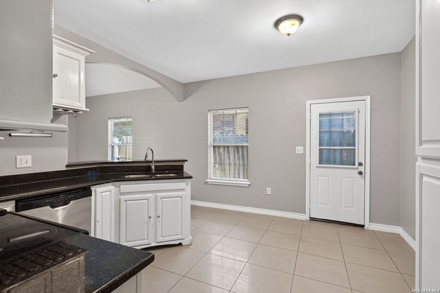 222 TESLA DR, San Antonio, TX 78228