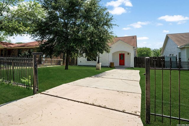 222 TESLA DR, San Antonio, TX 78228