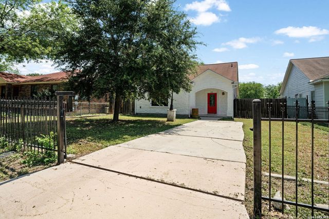 222 TESLA DR, San Antonio, TX 78228