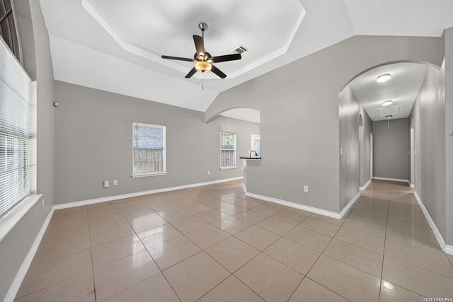 222 TESLA DR, San Antonio, TX 78228