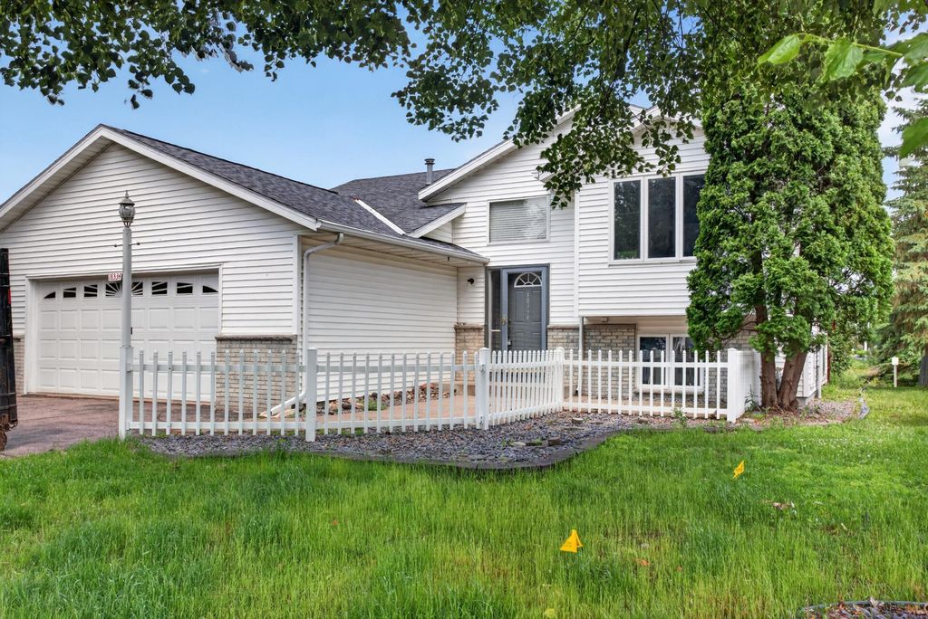 18334 Echo Drive, Farmington, MN 55024