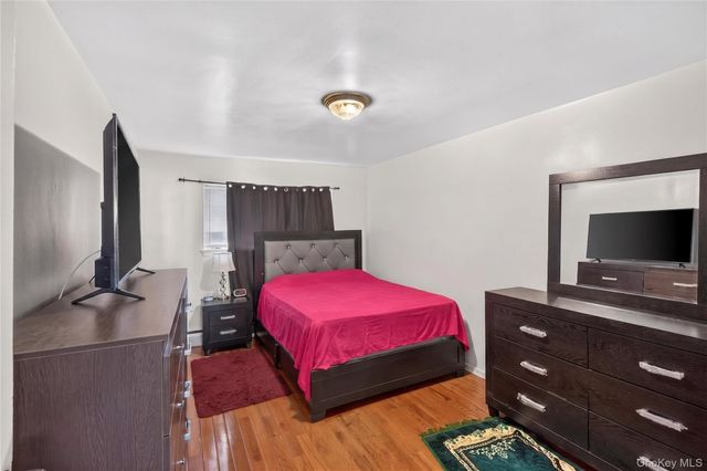 3043 Matthews Avenue, Bronx, NY 10467