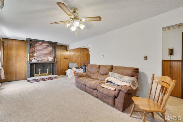 4967 County Road 118, Annapolis, MO 63620