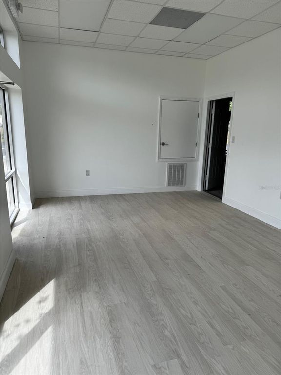 Image 5 of property listing at 6315 OLD WINTER GARDEN ROAD, Orlando, FL 32835