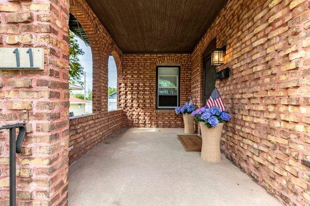11 169th Street, Hammond, IN 46324