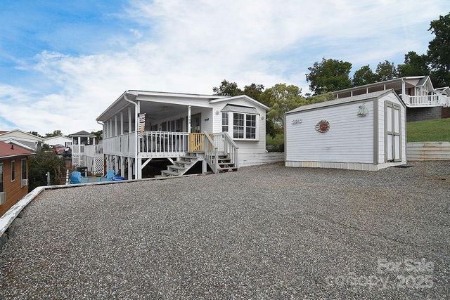 108 Brit Lane, New London, NC 28127