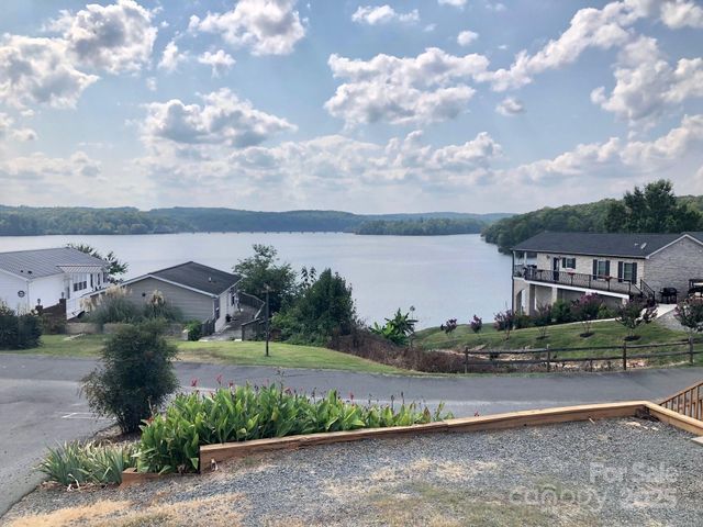 108 Brit Lane, New London, NC 28127