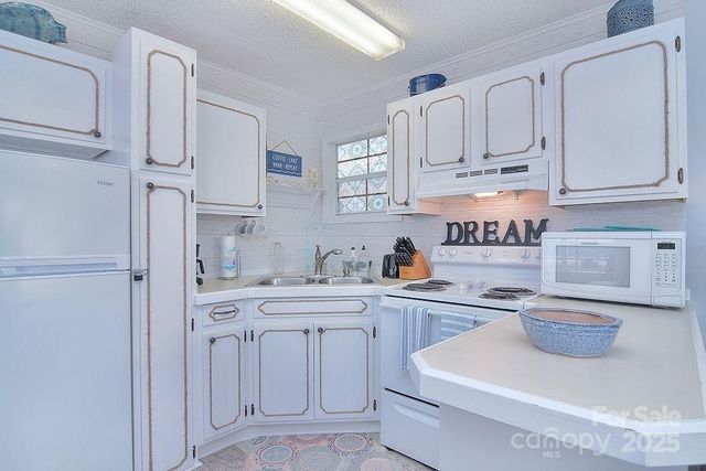 108 Brit Lane, New London, NC 28127