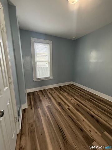 553 First Avenue 1, West Haven, CT 06516