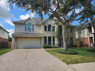 716 Almond Pointe, League City, TX 77573