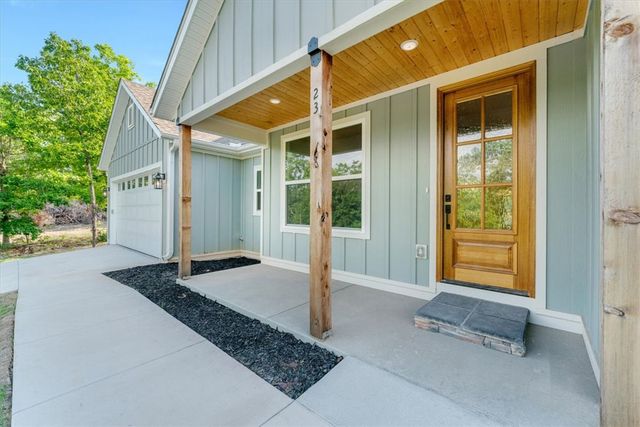 23 Caithness Drive, Bella Vista, AR 72715