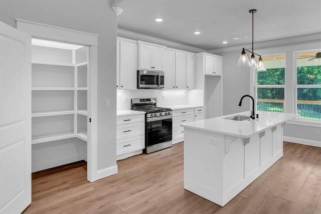 23 Caithness Drive, Bella Vista, AR 72715