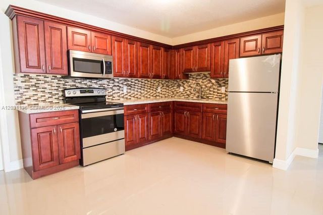 4041 NW 30th Ter, Lauderdale Lakes, FL 33309