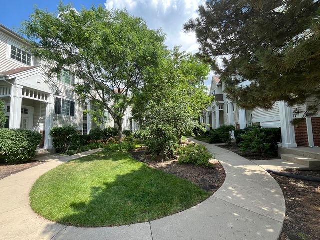 9425 Harrison Street 5-714, Des Plaines, IL 60016