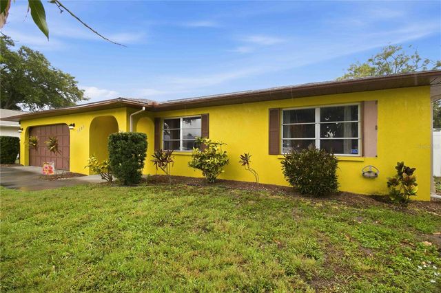 5203 18TH AVENUE W, Bradenton, FL 34209