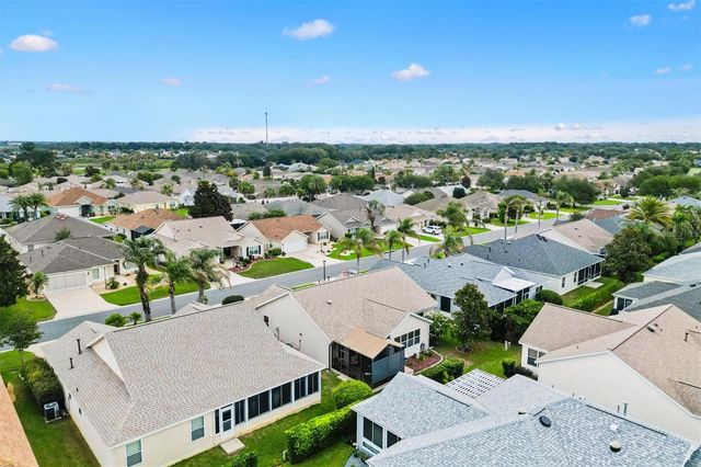 640 MALLORY HILL DRIVE, The Villages, FL 32162