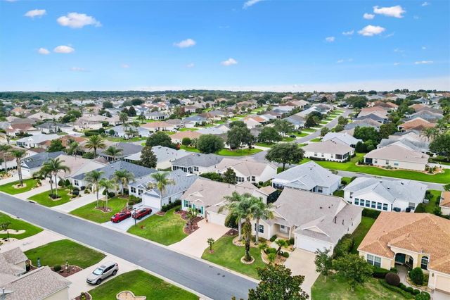 640 MALLORY HILL DRIVE, The Villages, FL 32162