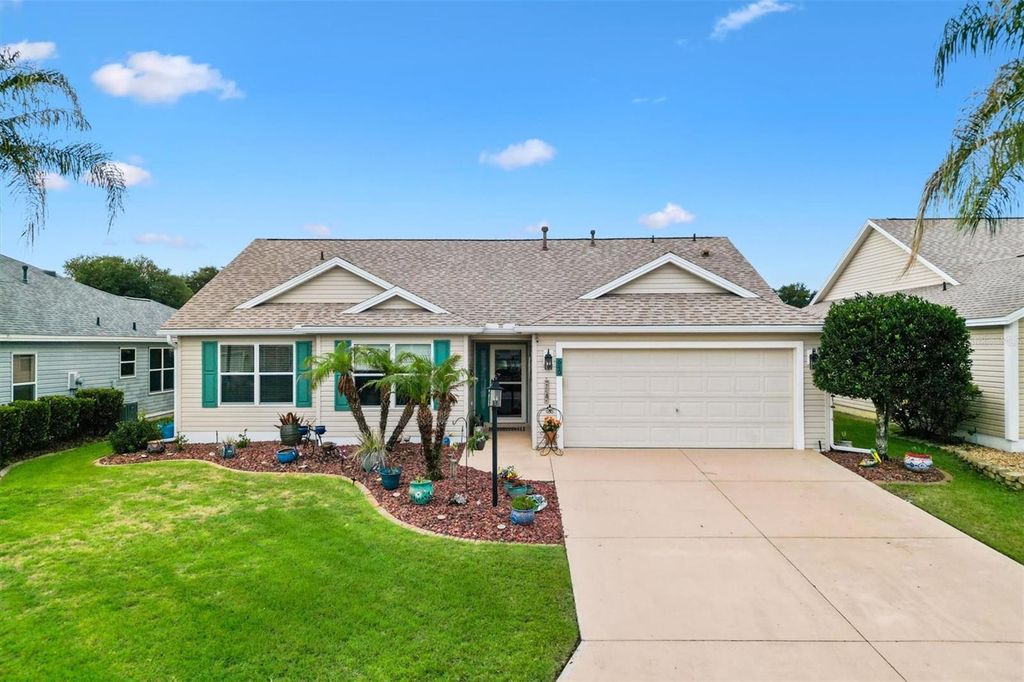 640 MALLORY HILL DRIVE, The Villages, FL 32162
