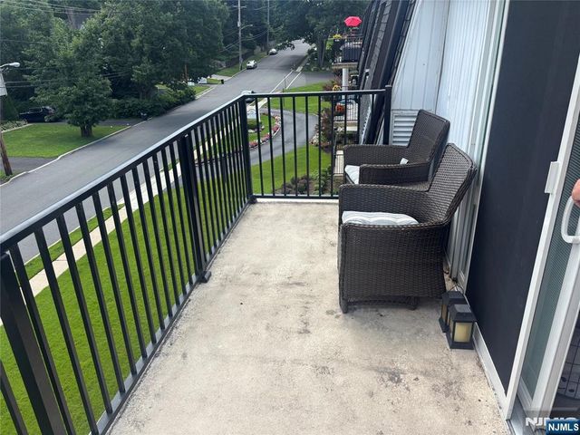 550 Fairview Avenue 302, Westwood, NJ 07675