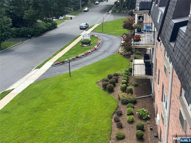 550 Fairview Avenue 302, Westwood, NJ 07675